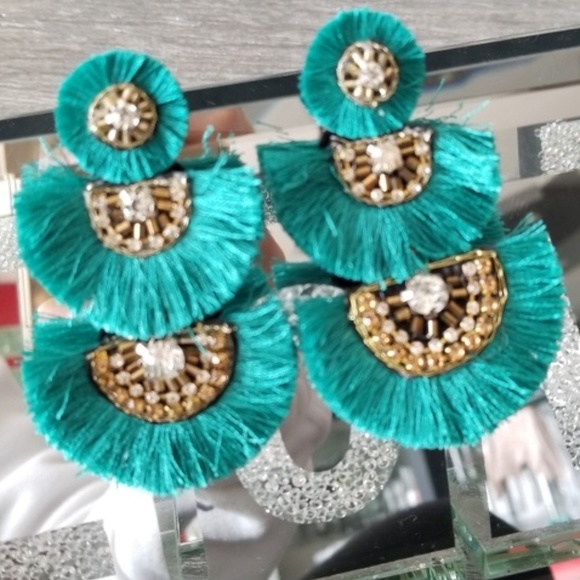 MODA ME COUTURE Jewelry - BOHO DOLLZ Fan Earrings